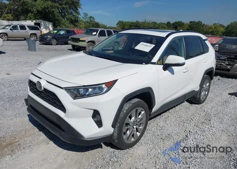 2019 Toyota Rav4 Xle Premium из США, поврежденный, VIN JTMC1RFV7KD037754